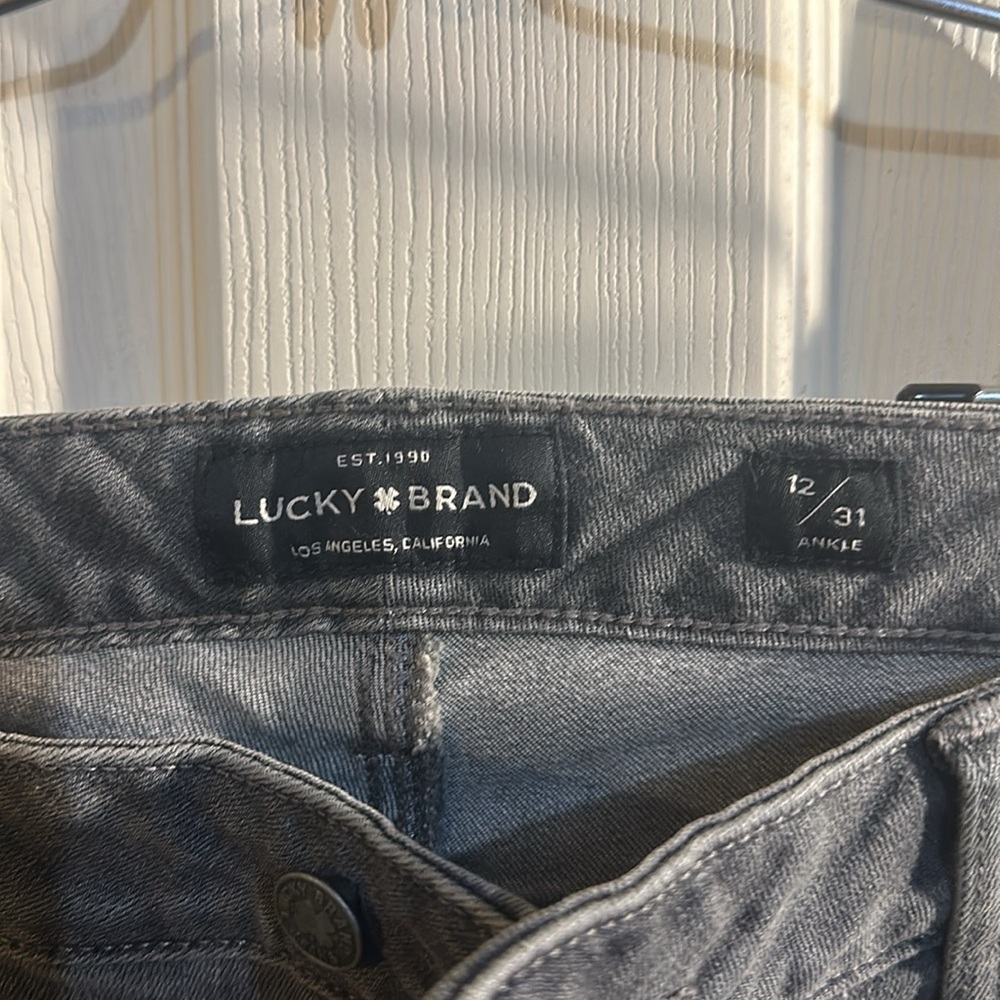 Lucky Brand Lotita skinny jeans . Size 12 - Picture 2 of 6